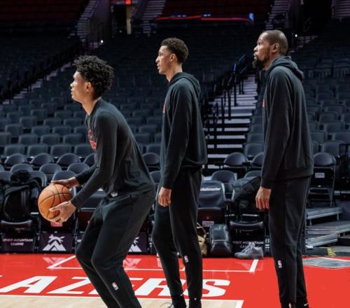 斯卢茨基信,心受挫,阿马杜首发,宝威体育平台,宝威体育官方网站,宝威体育登录入口,宝威体育app下载